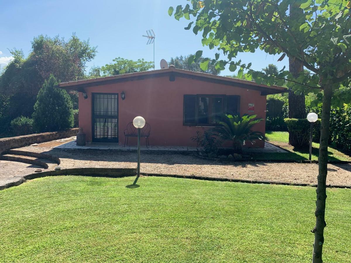 La Casa Di Irene Nel Golf Club Villa Рим Екстериор снимка